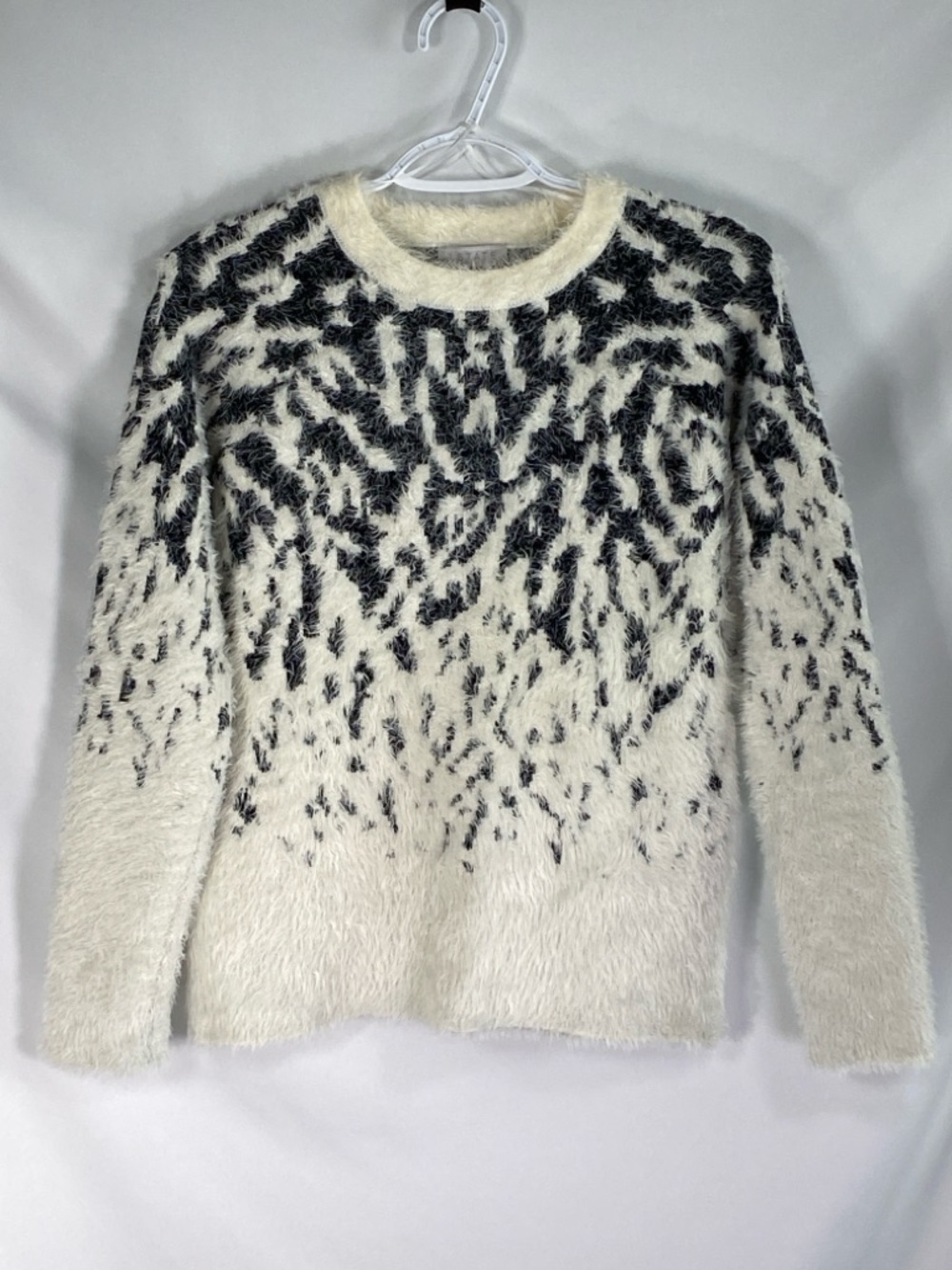 Women's Fuzzy Crew Neck Sweater Cream with Black Zebra Pattern Size Small 1State